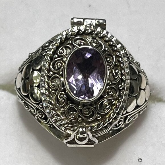 Sterling Silver Ash Holder Ring With An Oval Amethyst Sz 8 - Picture 1 of 2